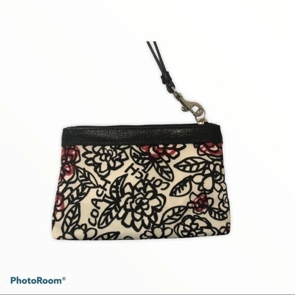 Coach floral poppy white pink wristlet clutch
